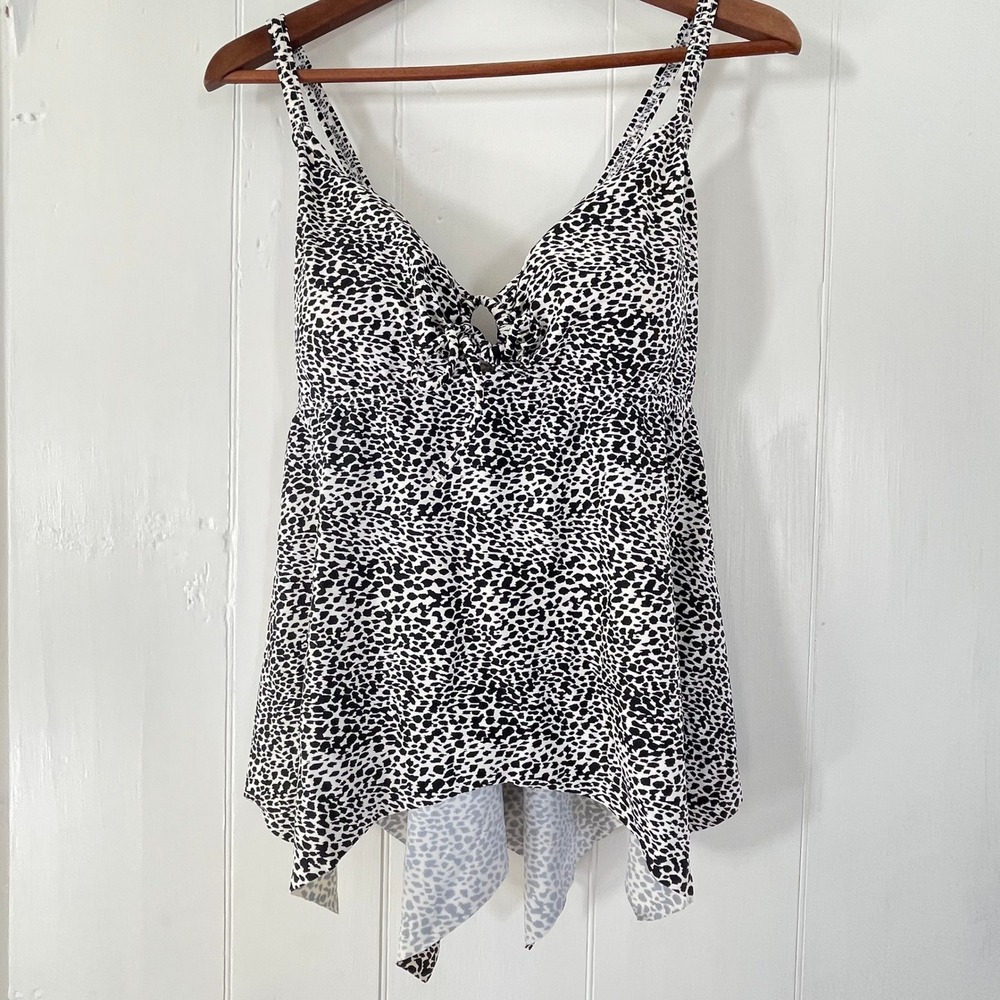 Swimsuits For All Black White Animal Print Convertible Tankini Swim Top Size 14